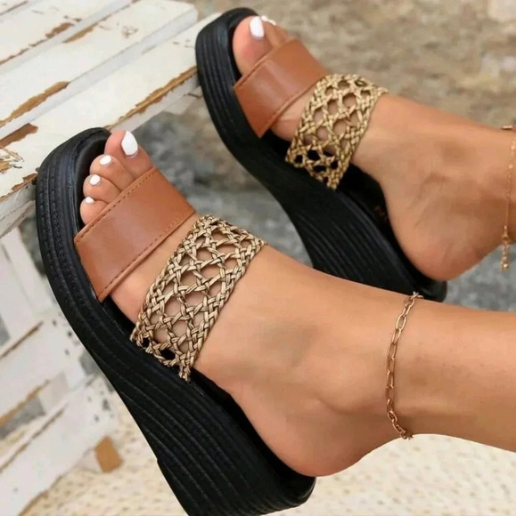 Women Ultra Lightweight Open Toe Brown Wedge Sandals, Woven Details Summer - Picture 4 of 11